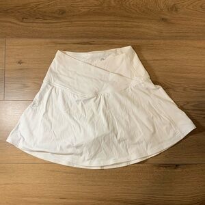white tennis skirt
